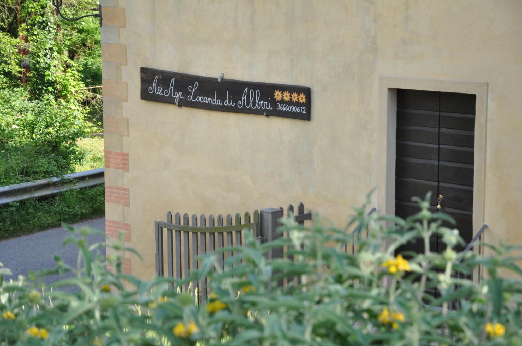 بورغو سان لورينزو Locanda Di Alberi المظهر الخارجي الصورة